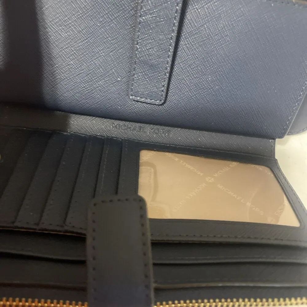 Michael Kors Navy Zip Top Large Tote Bag Gold Hardware Logo Charm Pockets
